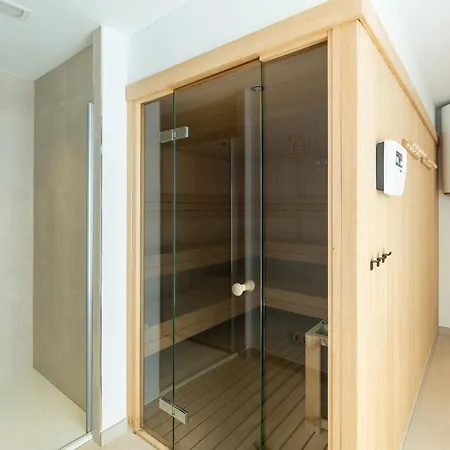 Penthouse Middel Views Apartament *